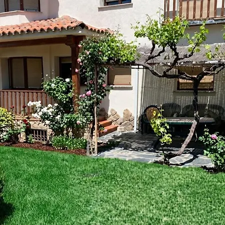 Vakantiehuis La Casa Del Abeto Azul Ávila